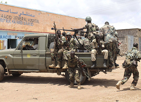 Somali government soldiers / AP