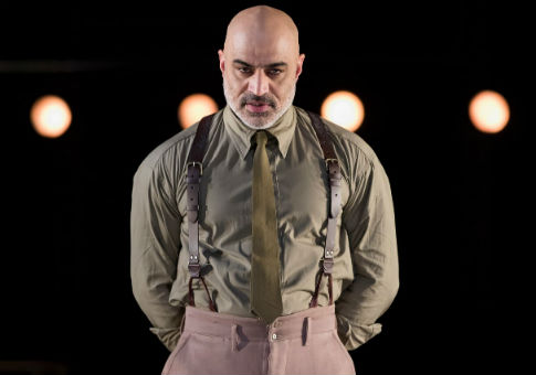 Faran Tahir as Othello in the Shakespeare Theatre Company’s production of Othello, directed by Ron Daniels / Scott Suchman