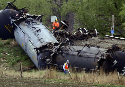 Crude oil train derailed in LaSalle, Colo. / AP