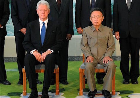 Bill Clinton, Kim Jong Il in 2009